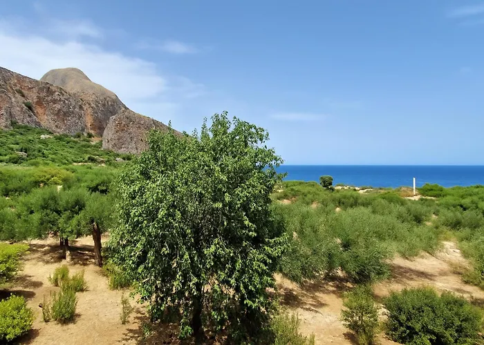Gheta Presso Riserva Orientata Monte Cofano Villa