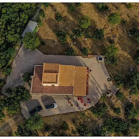 Gheta Presso Riserva Orientata Monte Cofano * Castelluzzo