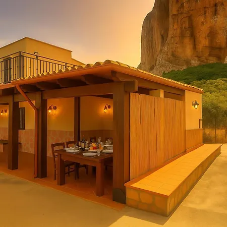 Gheta Presso Riserva Orientata Monte Cofano Vila Castelluzzo